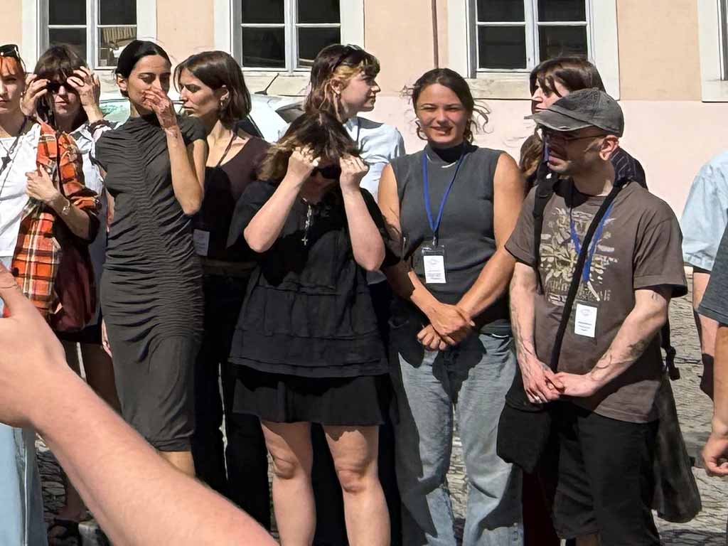 between-code-and-fabric-arturs-skurstenis-on-the-art-of-digital-craftsmanship-10