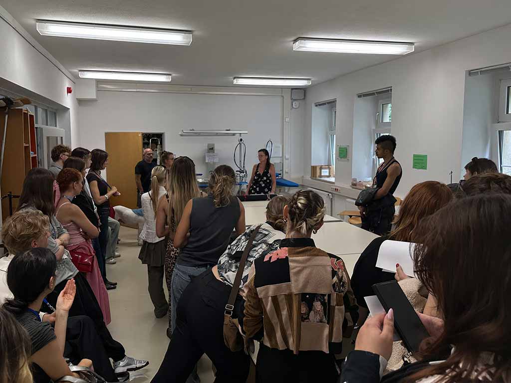 where-digital-visions-become-material-03