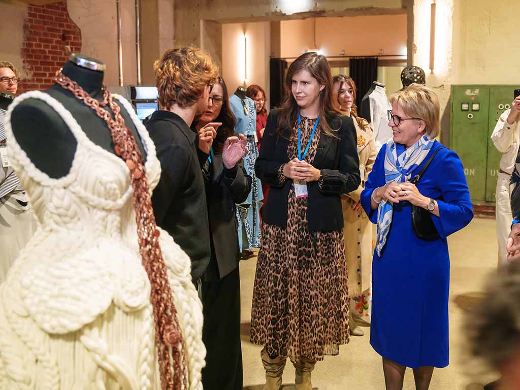 how-europes-young-fashion-is-making-the-textile-city-shine-again-03